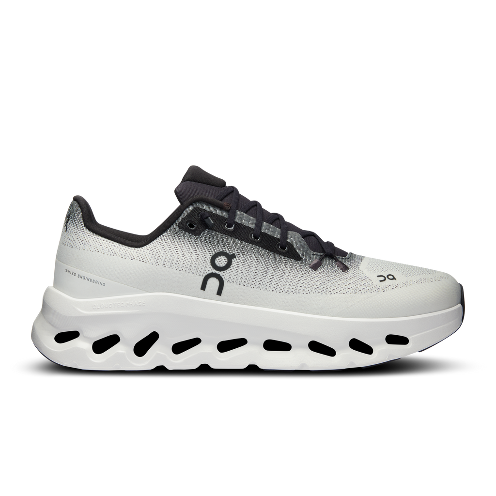 Cloudtilt Black/Ivory